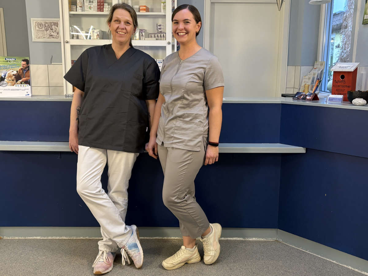 Ulla und Nina Praxisteam Kelintierpraxis Nicole Schmidt